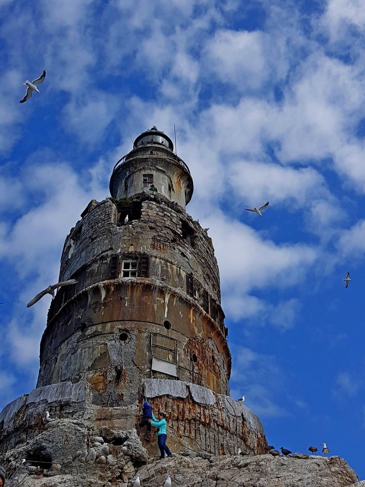 Photograph by ALEKSANDRA KUZNETSOVA