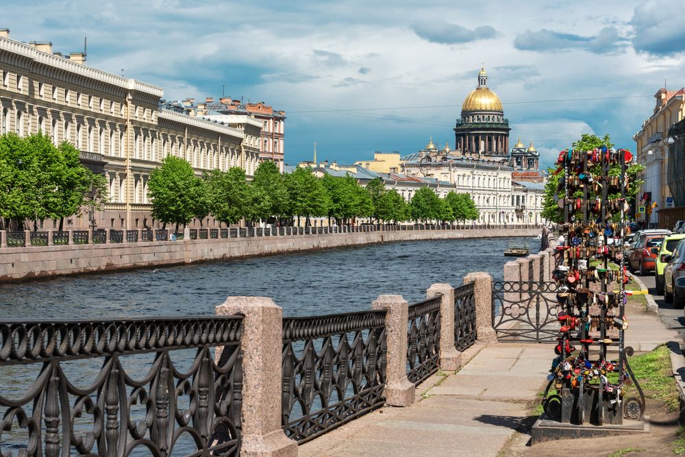 Летний романтичный Петербург