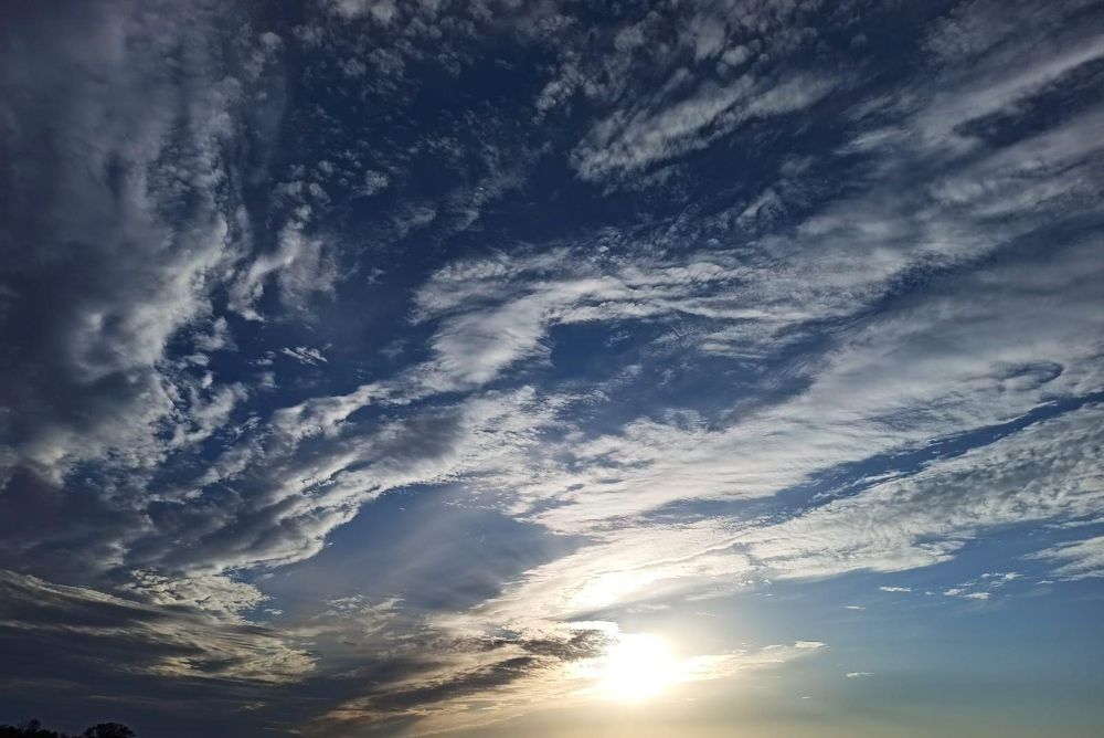 Синие облока.