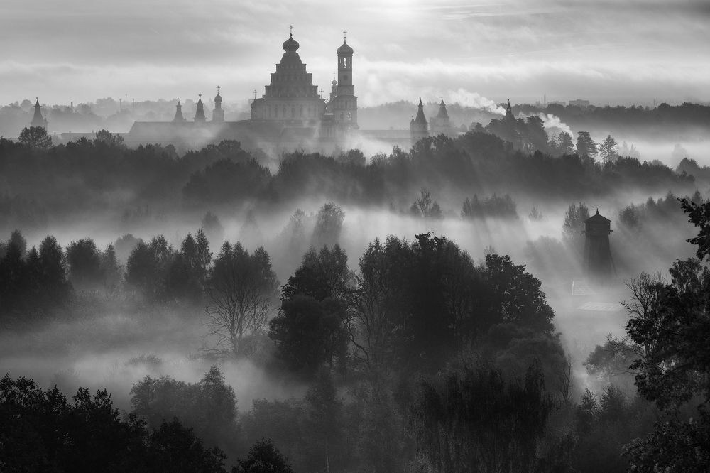 Истра на рассвете