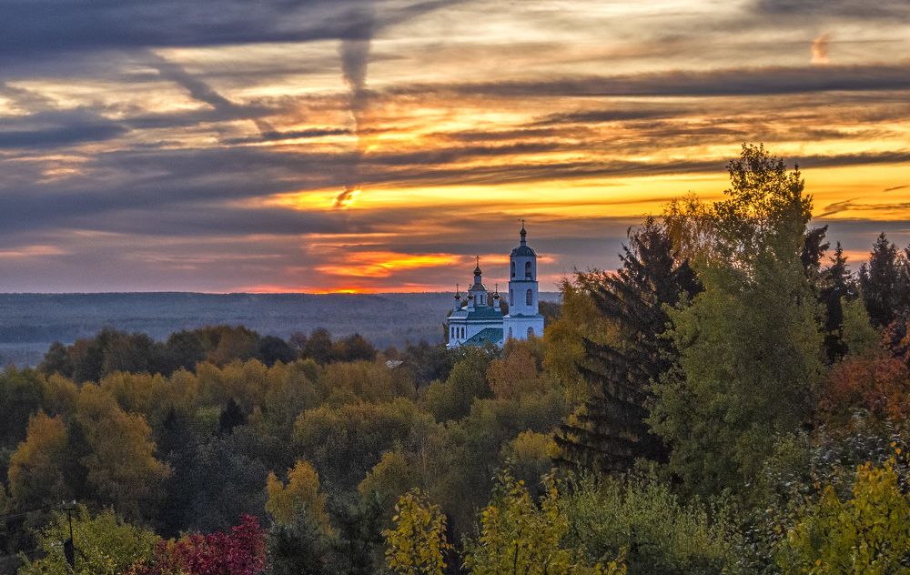 Осенний рассвет