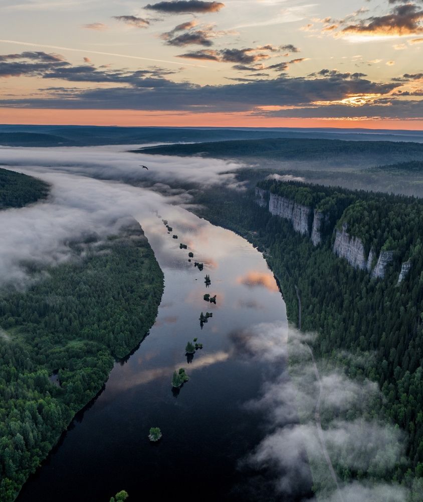 Photograph by FlyMyPenguin