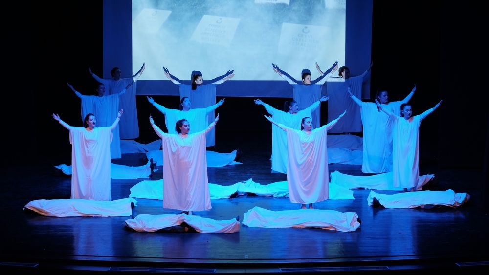 Photograph by Muzaffer Sütlüoğlu