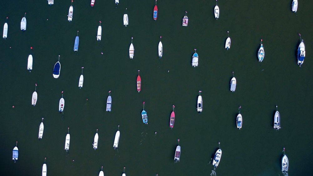 Photograph by Max Samadhi