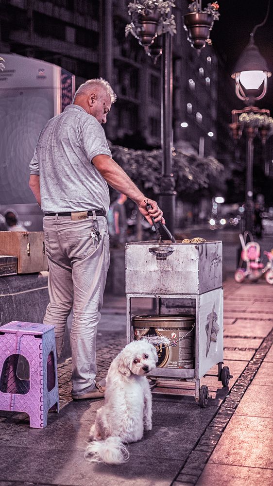 Photograph by Max Samadhi