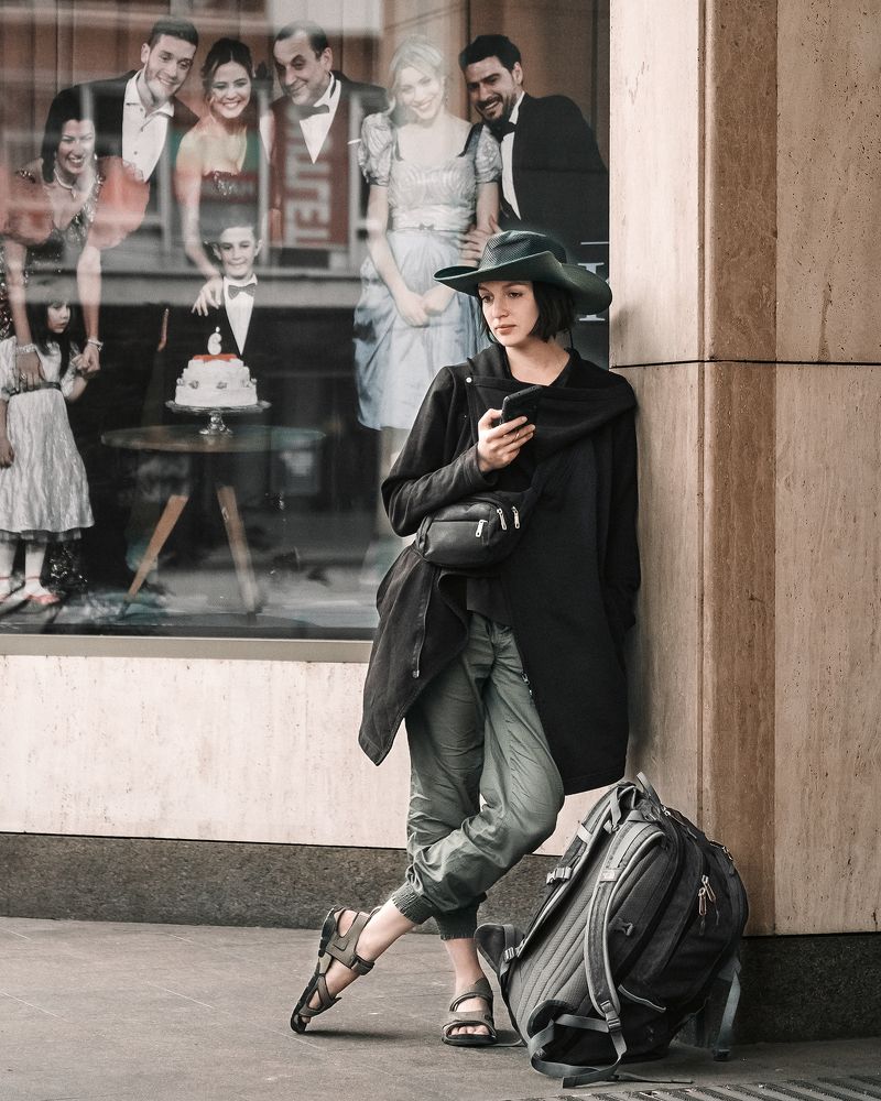 Photograph by Max Samadhi