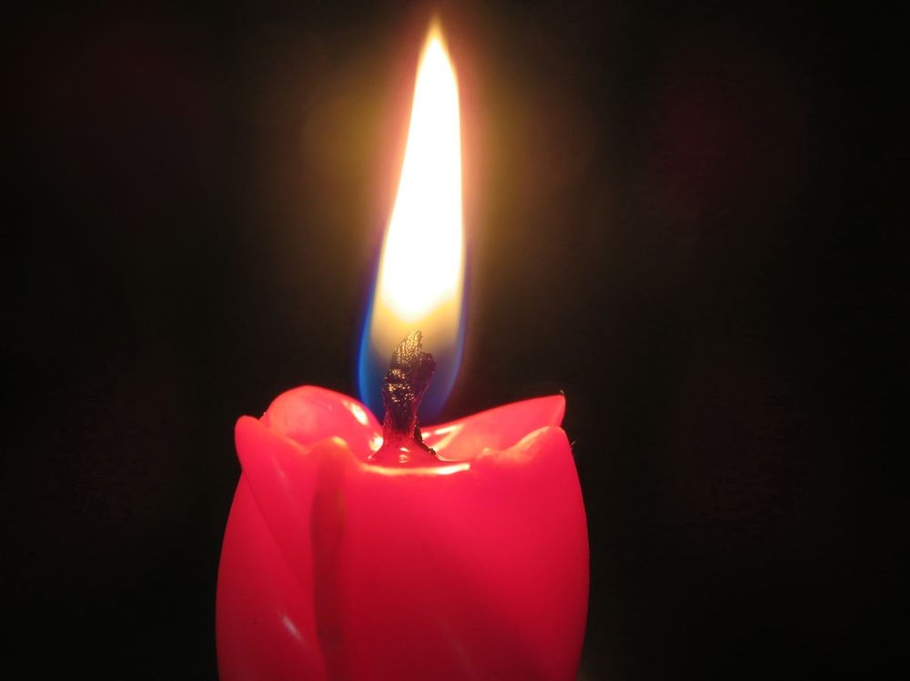 Red candle
