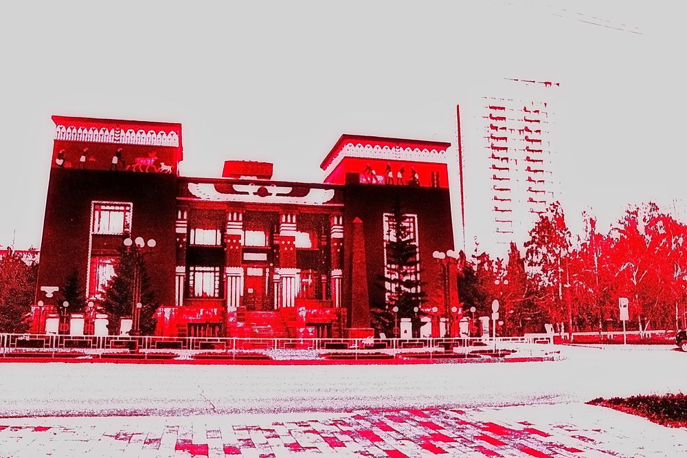 Photograph by Roman Popov