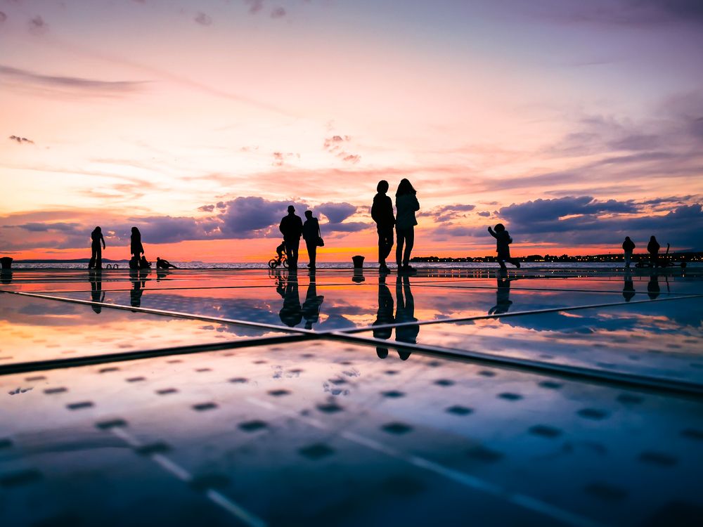 Greetings to the Sun