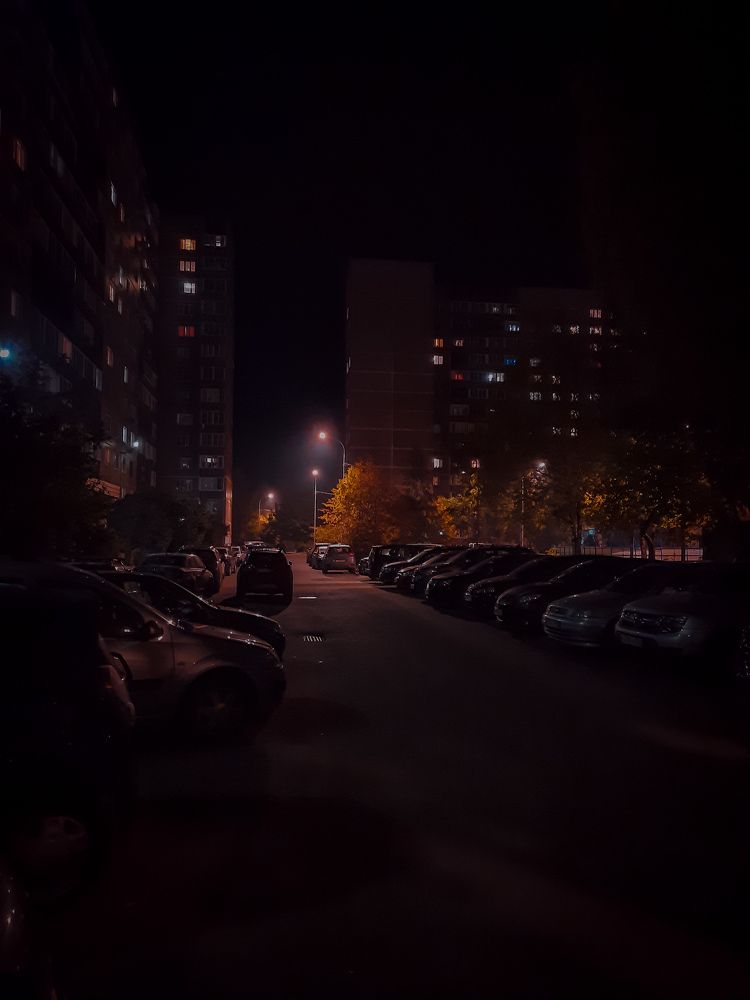 The city falls asleep