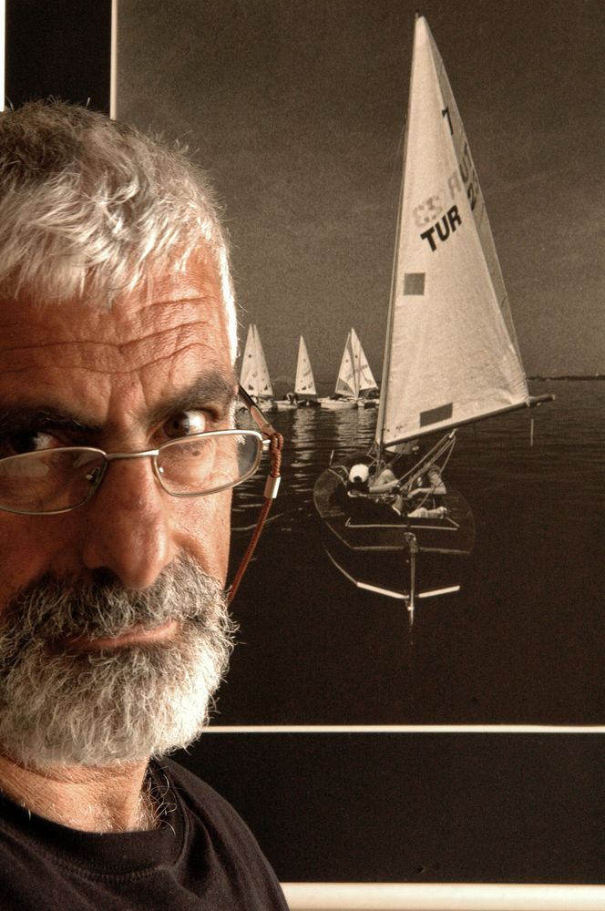 Photograph by Muzaffer Sütlüoğlu