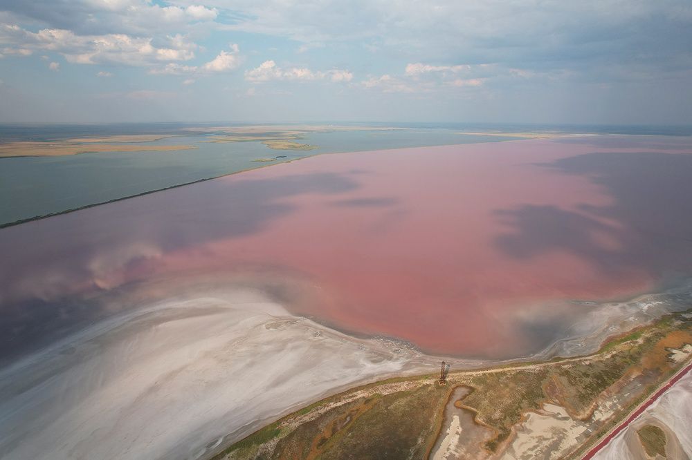 Сакское озеро.