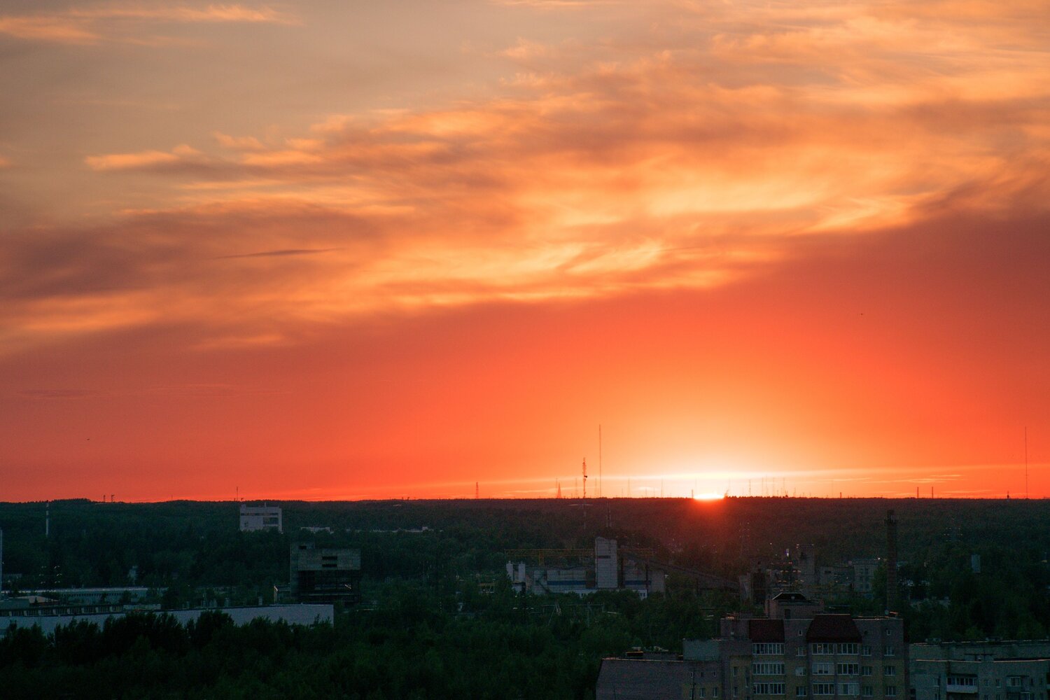 Красный закат.