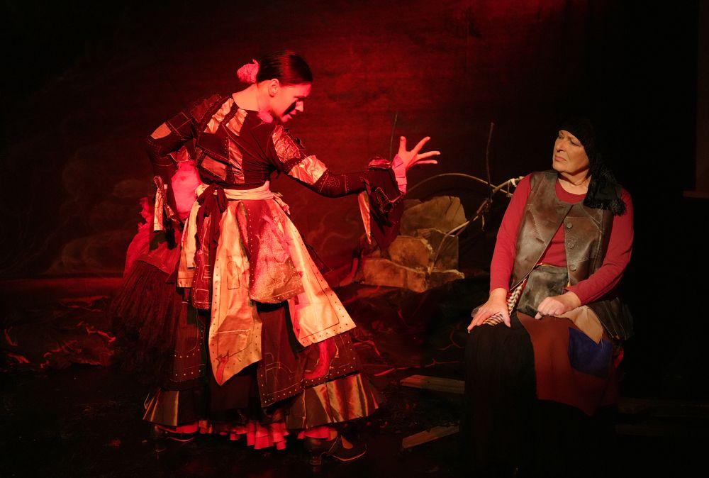 For whom the bell tolls / По ком звонит колокол.