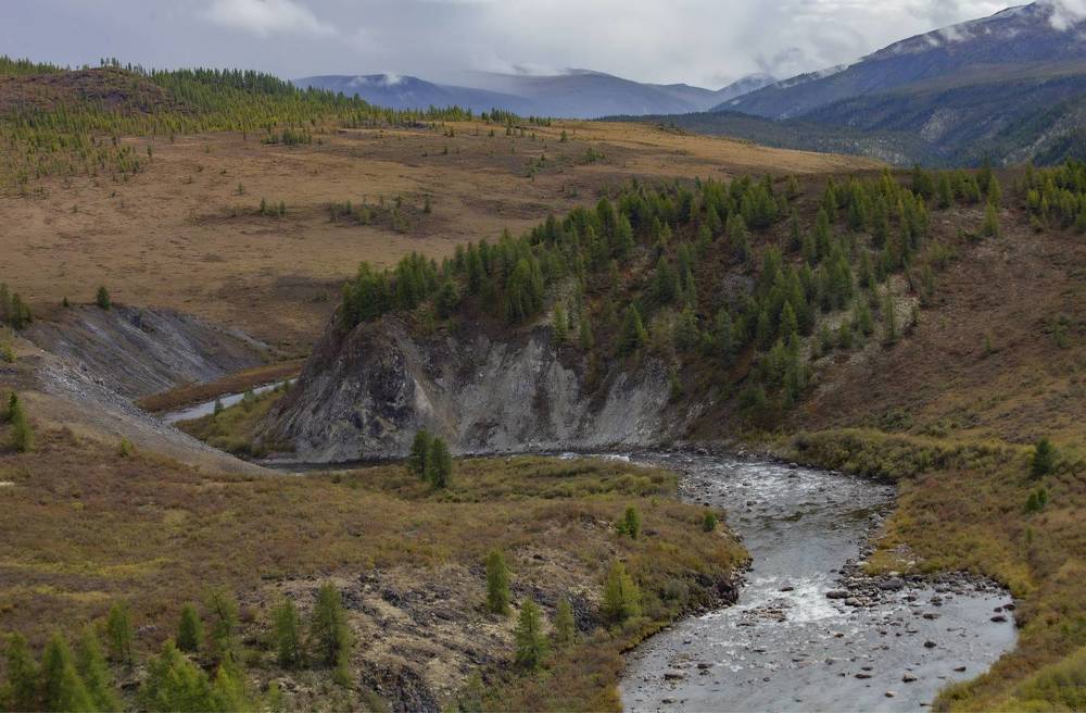 Река Иркут у истока