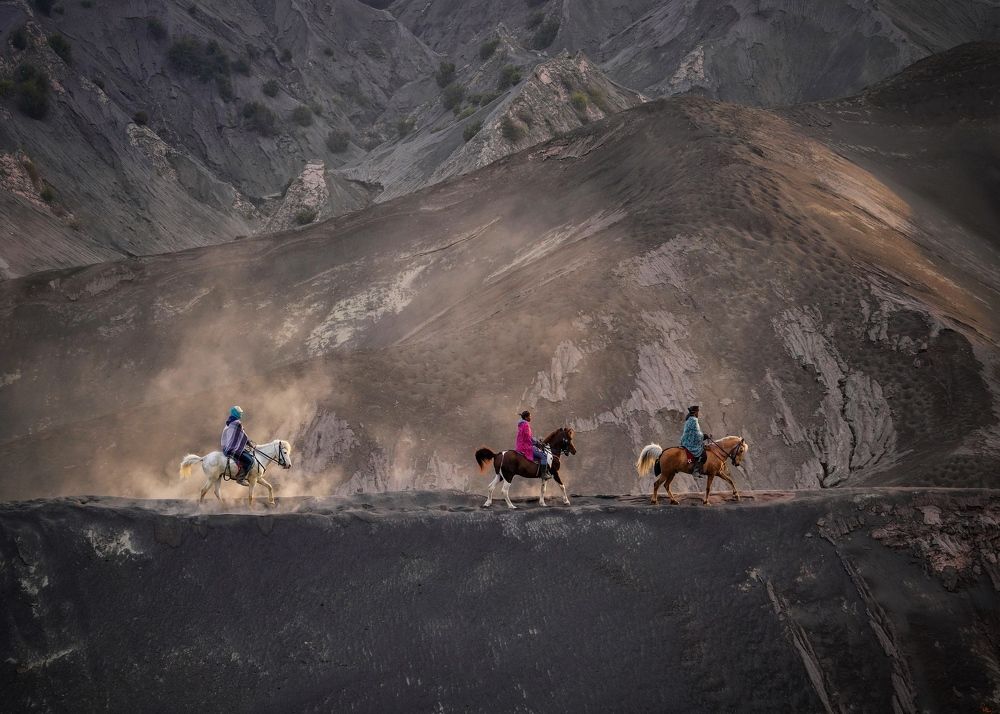 Photograph by Henri Fitriadi