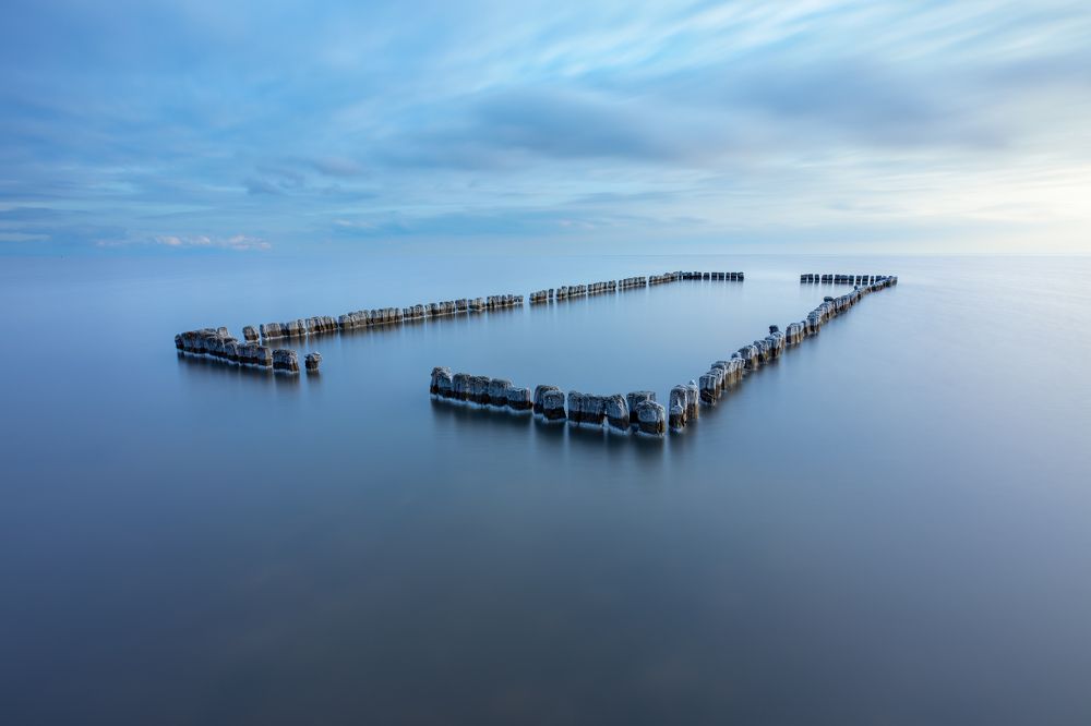 Тихая синева