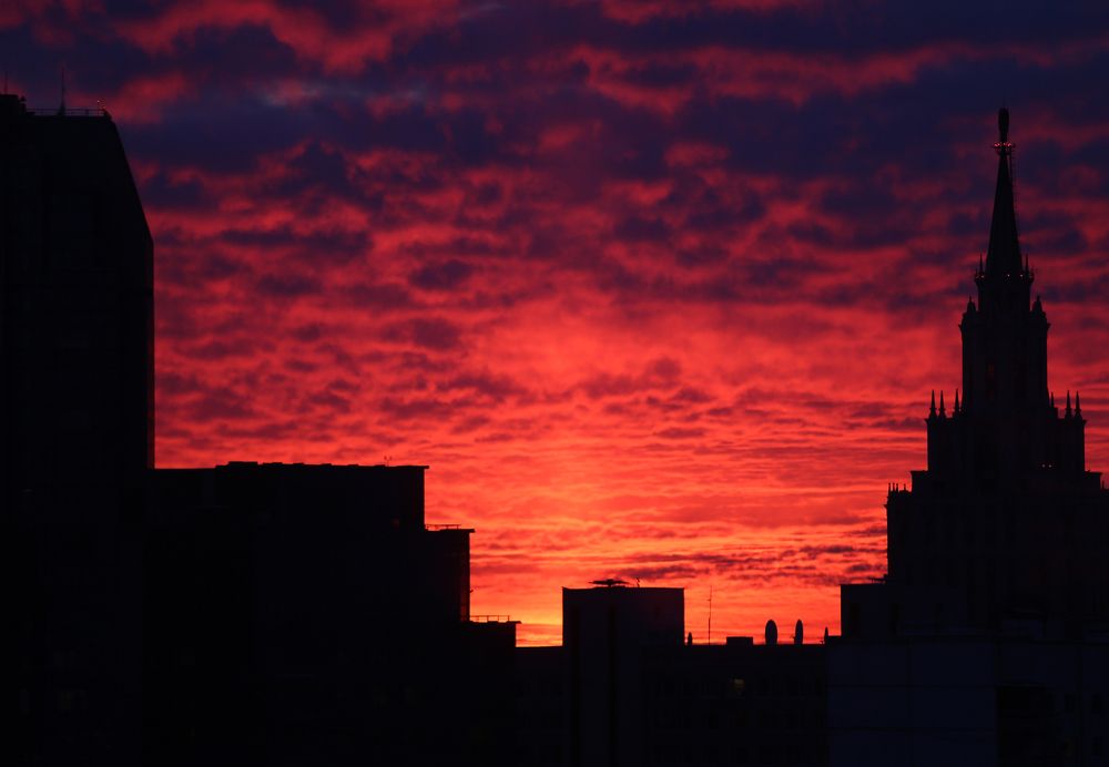 Красный рассвет! Red dawn!