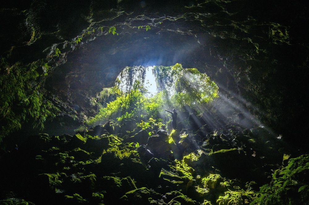 Photograph by Ngọc Vân (Helena Vân) Nguyễn