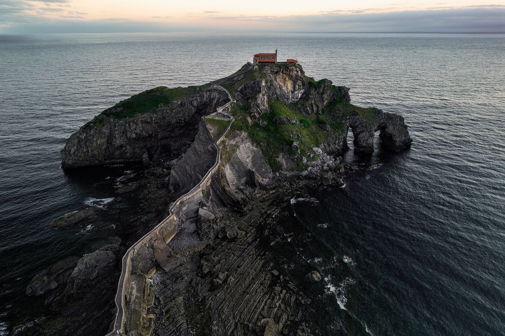 Photograph by Oscar Lata