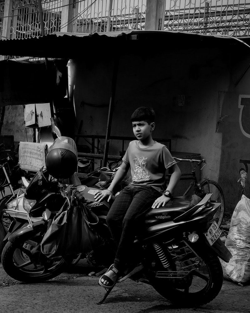 black & white street portrait ?