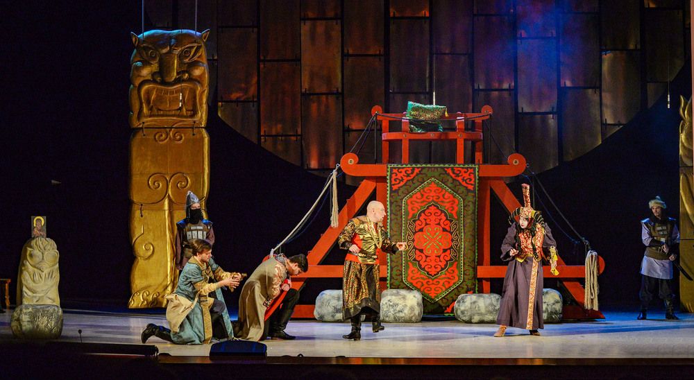 Спектакль Невский