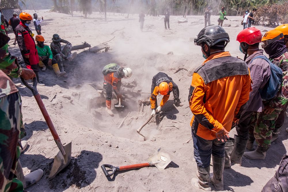 Photograph by Mohamad Aripin