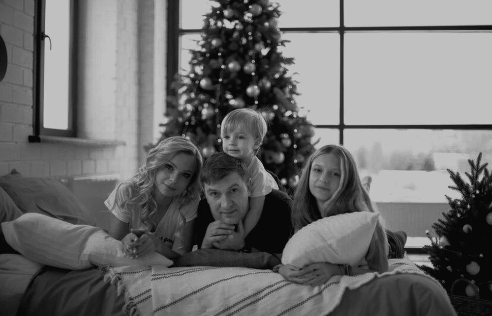 Семья в сборе