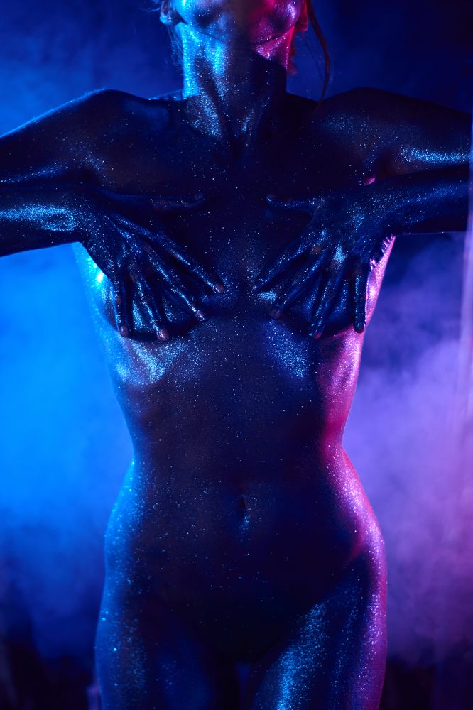 Космическая женщина