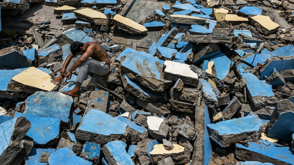 The tragedy of Sea Erosion