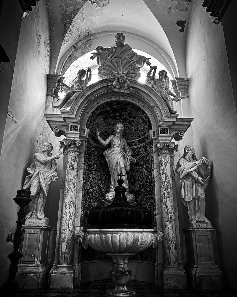 Photograph by Anastasiya Pismenskaya