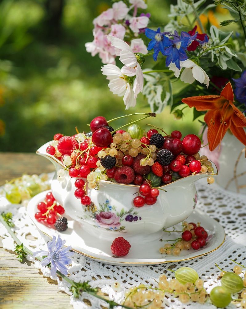 Ягодный микс. Berries assorti.