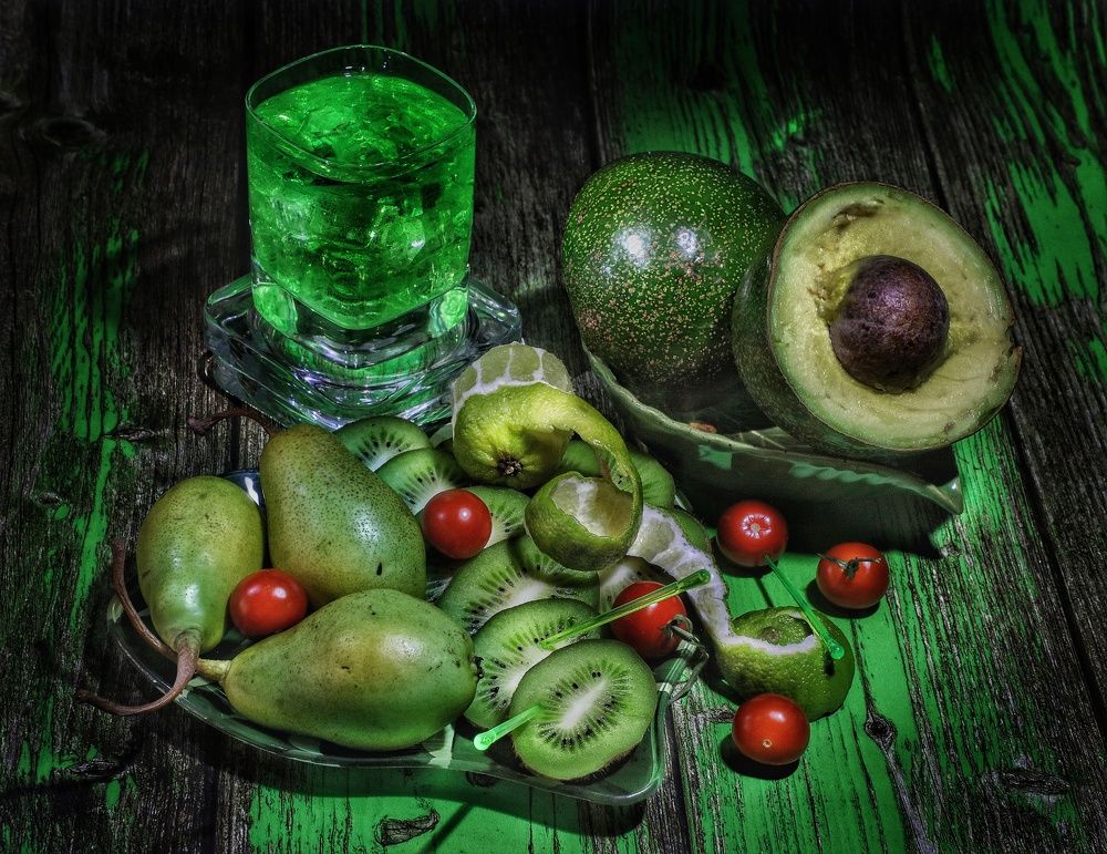 Натюрморт в зелёных тонах