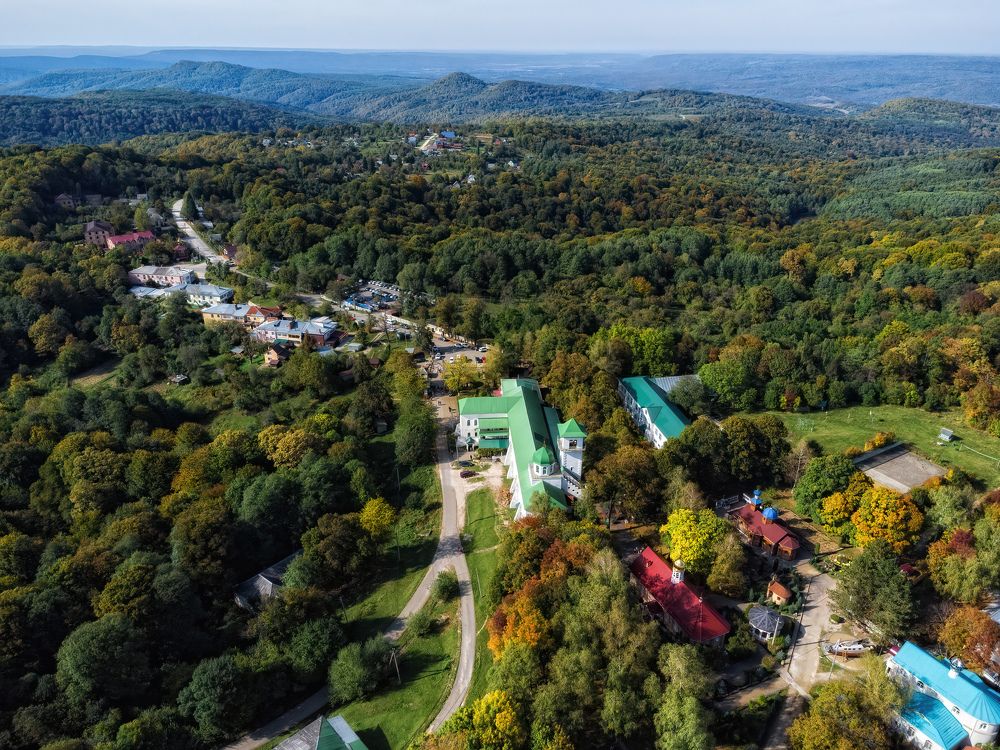 Монастырская осень