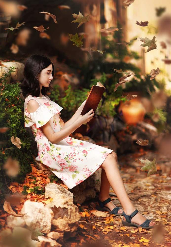 Photograph by Yana Ivizki