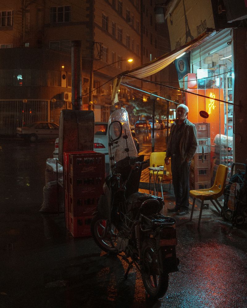 Photograph by Farhood Amni