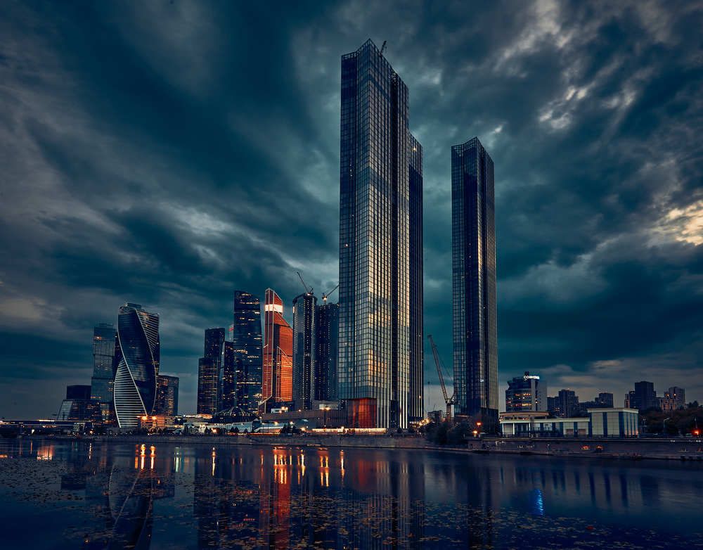 Photograph by Mikhail Khmelevskiy