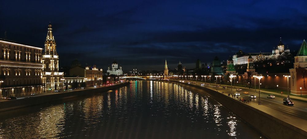 Ночная Москва