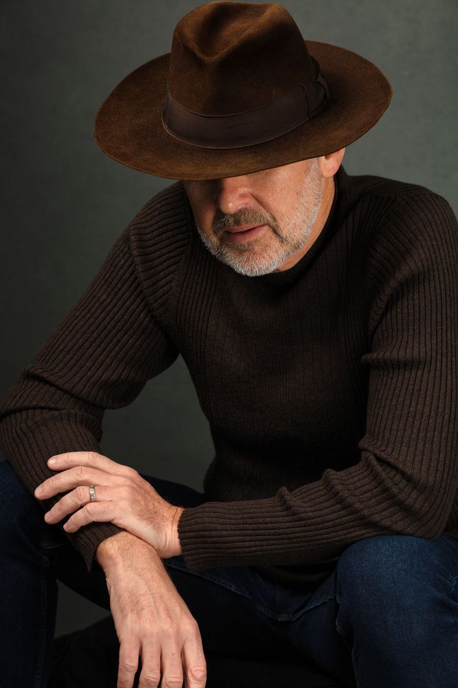 Photograph by Oksana Shkuratovska