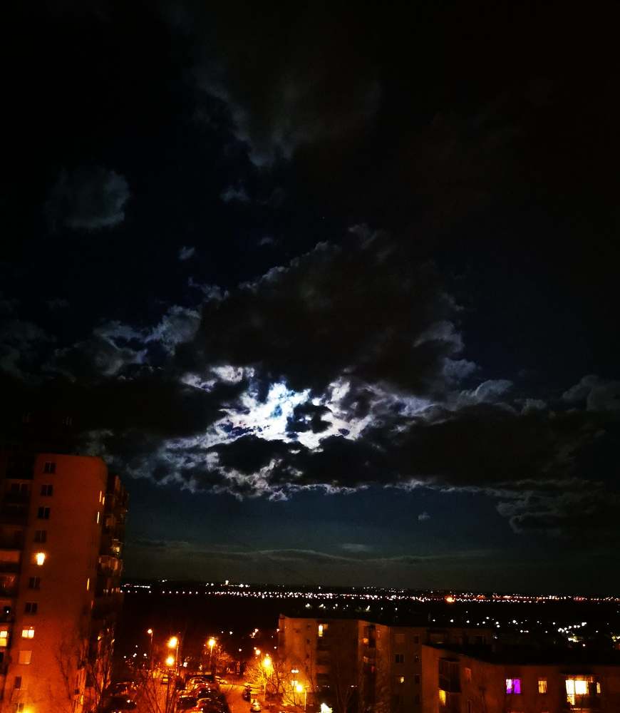 Photograph by Nikolett Mengyi