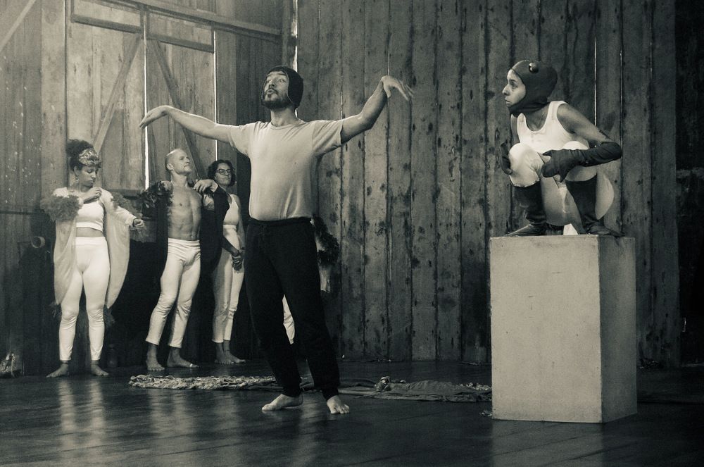 Photograph by Bruca Manigua