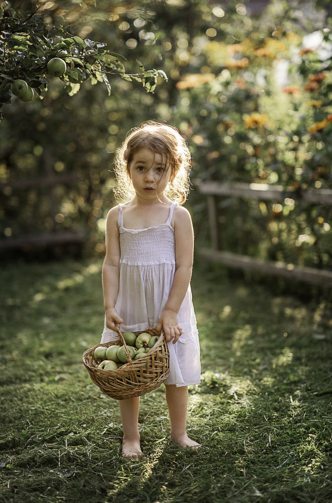 Маленькая помощница