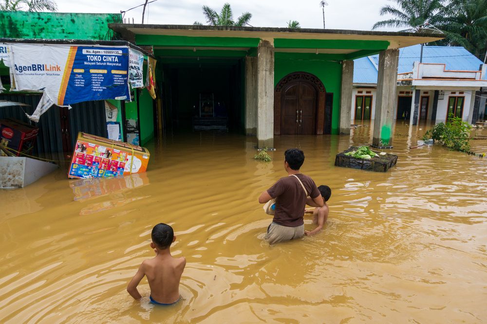 Photograph by rahmad himawan