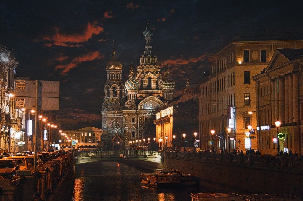 Photograph by  AlexSa