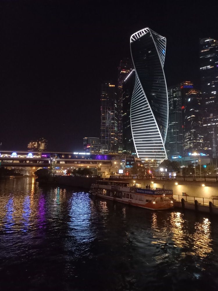 Photograph by Viktoria Vavilkina