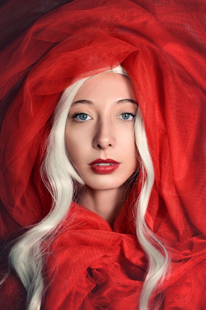 Photograph by Karolina Ferbei