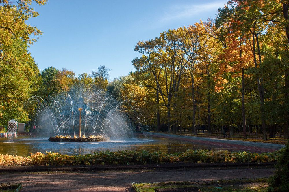 Осень в Петергофе