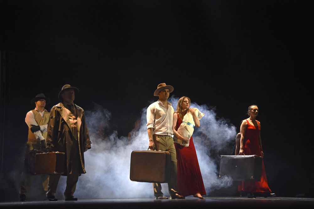 " Любовное наваждение " Брянский драматический театр