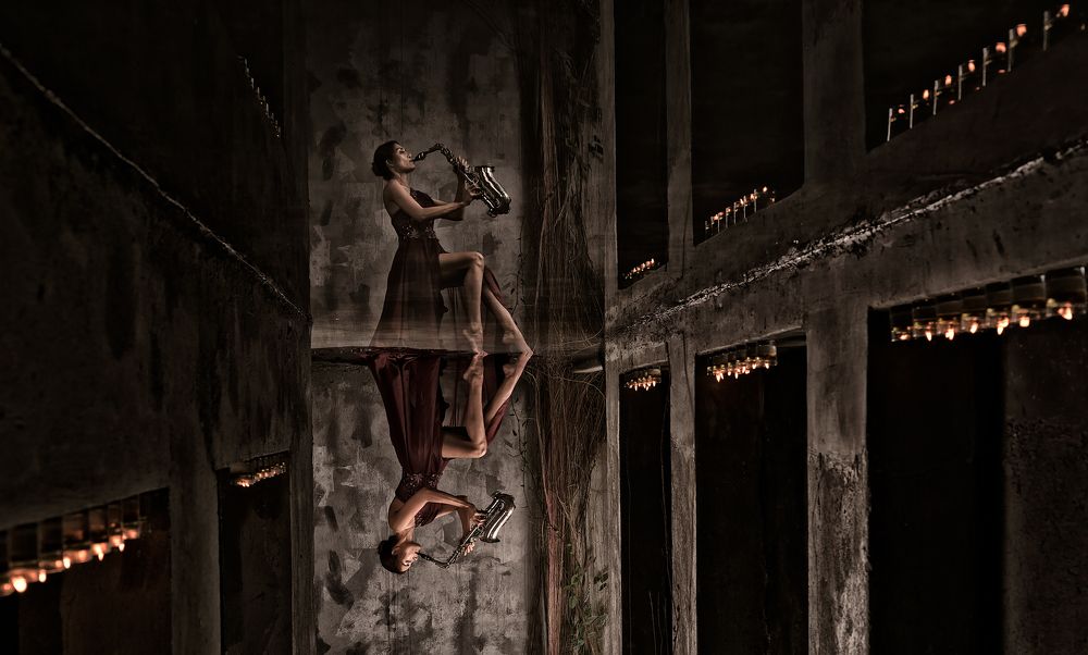 Saxophone in Darkness