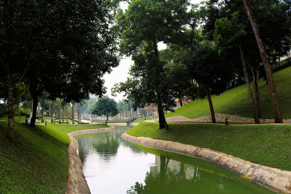 Photograph by Mostafa Shahriar